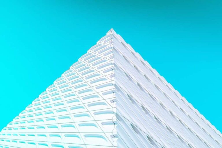 Why Startups Fail: 3 Mistakes Founders Keep Making